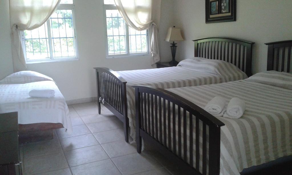El Valle de Anton Hotel Campestre חדר תמונה